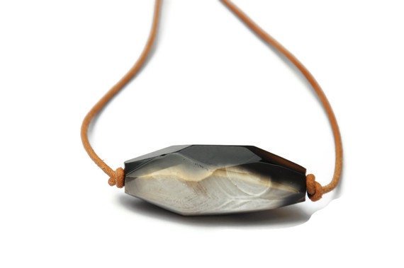 Mocha Agate and Leather Necklace