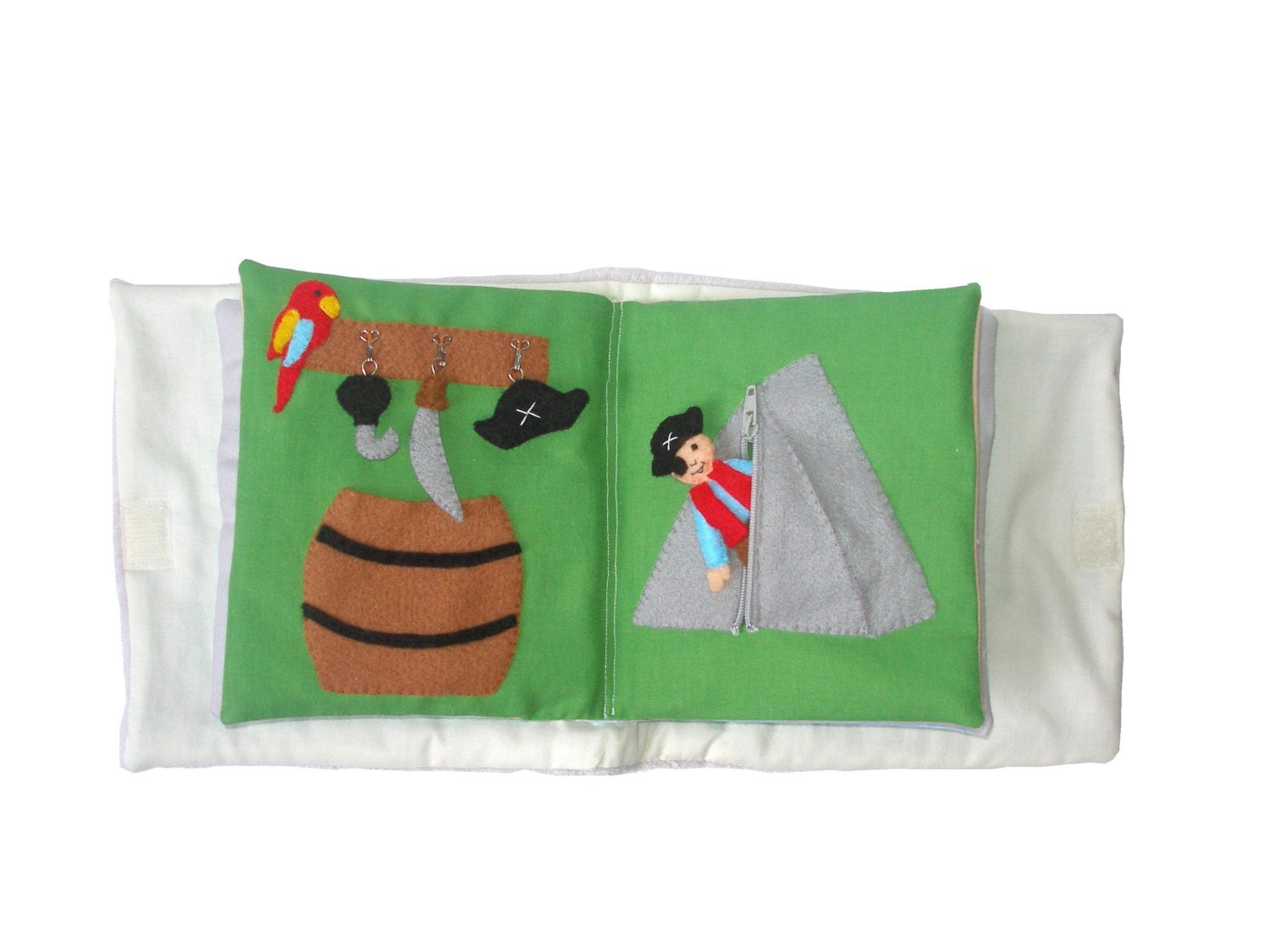 Quiet book Busy book Pirate book Activity Book for children Interactive book Fabric book Book for boy Pirate adventures