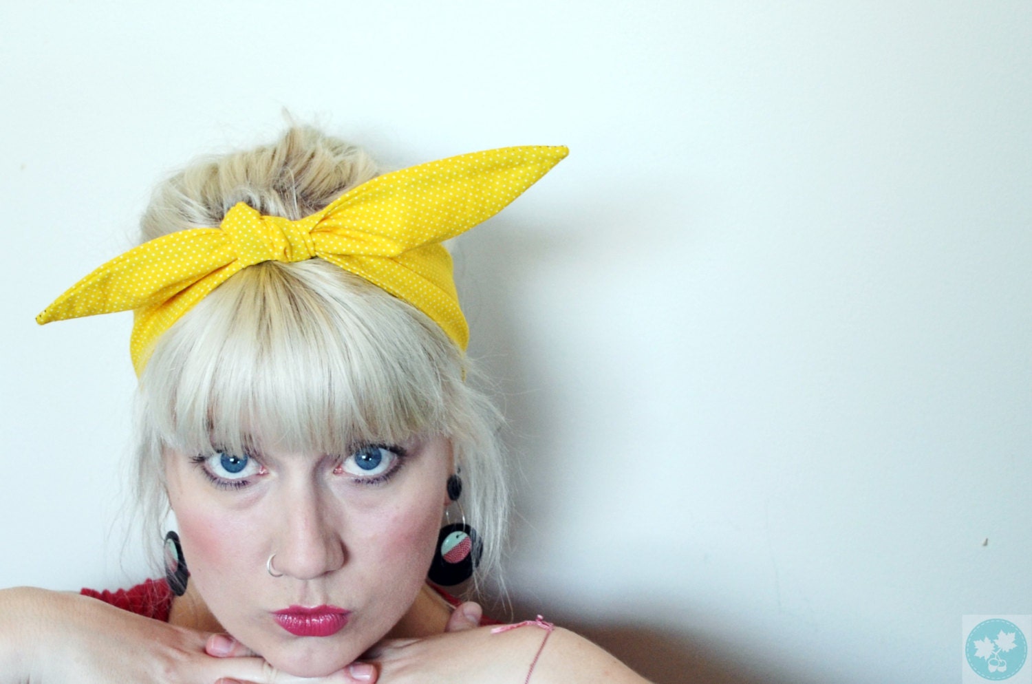 Headband. Rockabilly. Sunflower yellow. White polka dots. Retro head band. Hair tie 50s style. Pin up head scarf. 60s Hairband . Hair scarf.