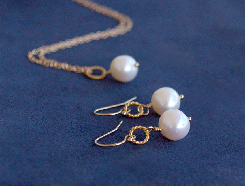 Freshwater Pearl Jewelry Set - Pearl Solitaire Necklace Earrings - Gold or Silver - June Birthstone, Bridesmaid Jewelry Gift Set, Wedding