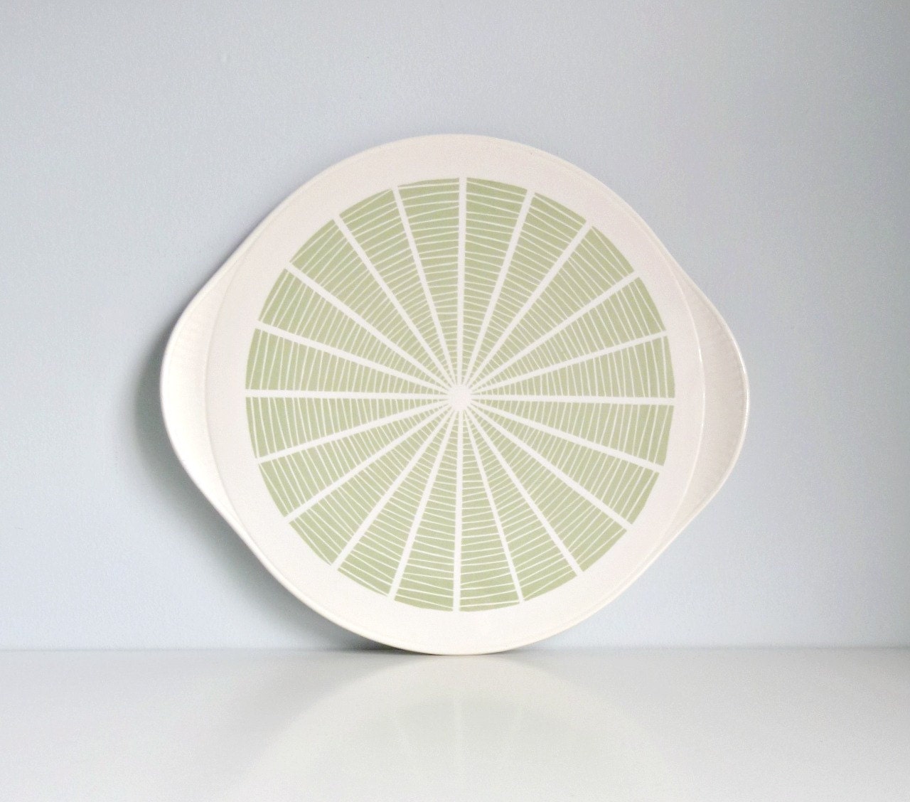 Mid Century Modern Tray / Platter - Cake / Pie Plate - Sage Green, Pantone 2013, Geometric, Stripes, Summer - 1960's Kitchen / Home Baking - mungoandmidge
