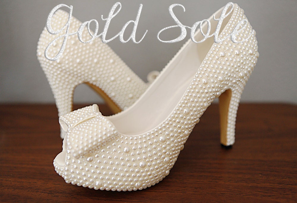 Pearl Wedding Shoes with Bows