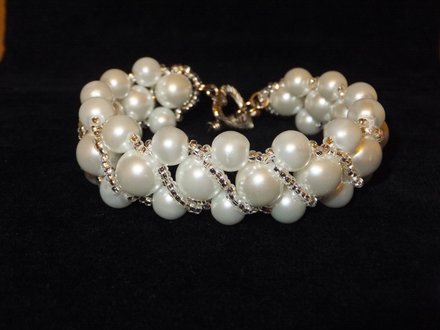 Pearls Jewelry ,Wedding Jewelry,Elegant Pearl Bracelet,Bridesmaid Jewelry,Beadwoven Pearl ,White Glass Pearls