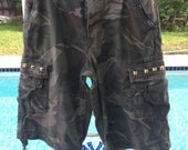Studded Camo Cargo Shorts Size 12 Boys
