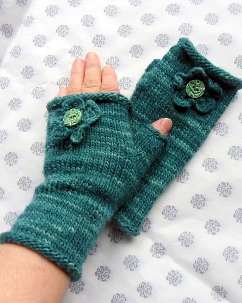 Fingerless Gloves, Green Handwarmers, ladies gloves, gift for her, merino wool, forest green