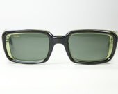 Rayban Bausch e Lomb W2832 square ladies sunglasses, Clear bottle green with ambiguous color on top....NOS 1980s