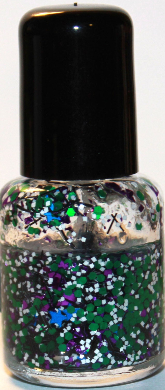 50% OFF Winter Garden 5 ml Mini Bottle Glitter Top Coat