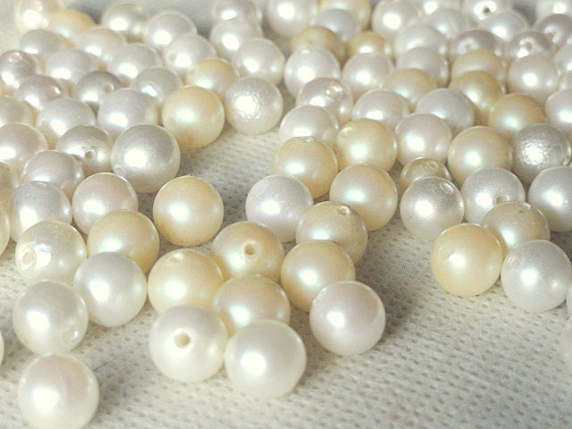 Vintage Faux Pearls, Jewelry Making Supplies, Vintage Bead Destash