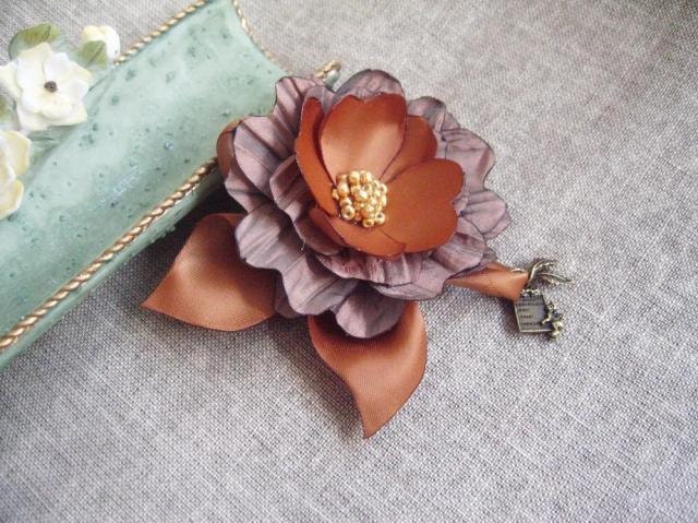 fascinator/handmade brown waterlily/flower/ /ribbon/hair clip/ birthday gift/wedding bridal hair accessaries/headpiece/prom/cocktail