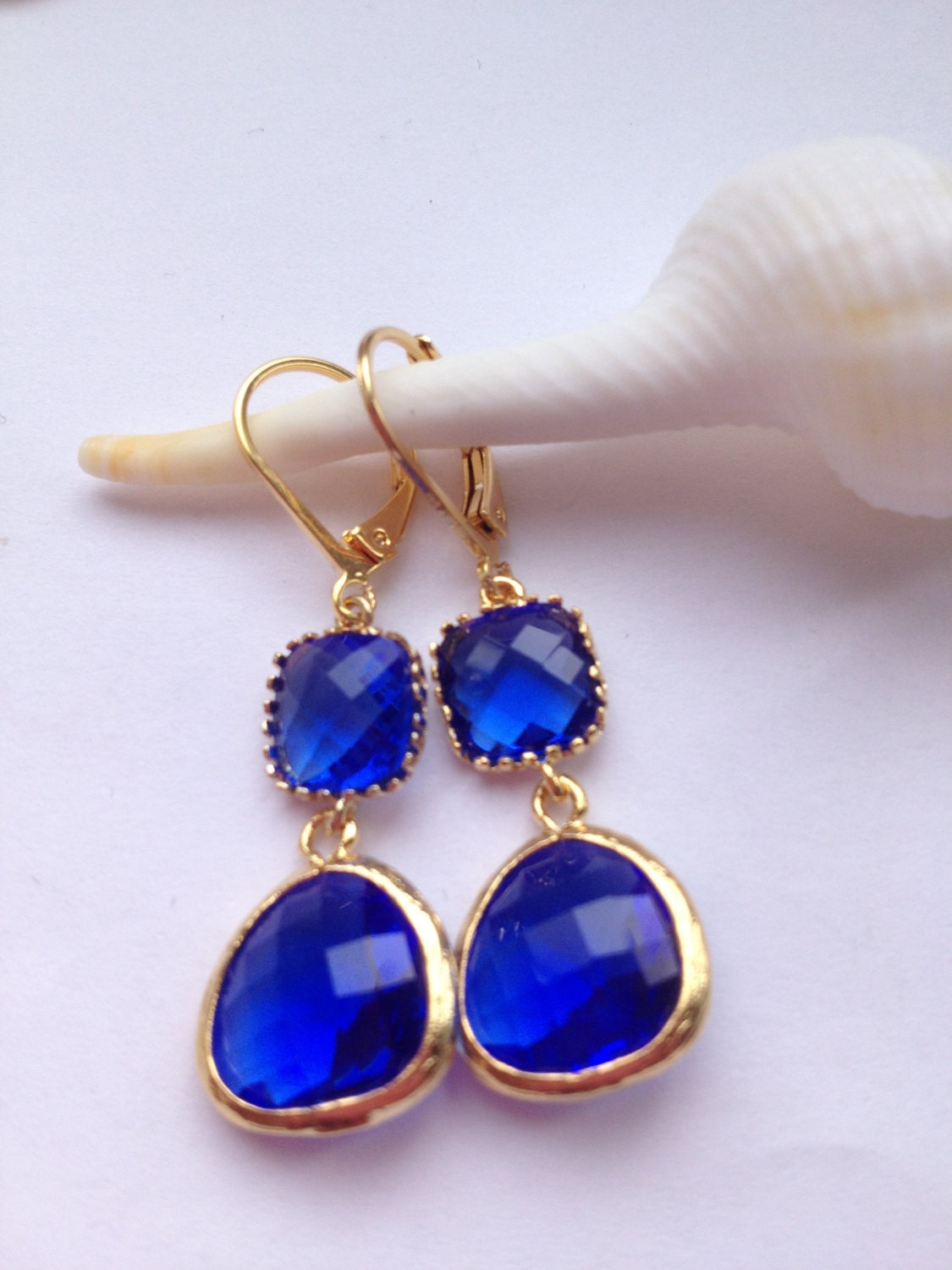 Large Blue Sapphire drop earrings - Gold framed earrings - Gemstone Earrings - Gold Earrings - Dangle Earrings - Drop Earrings