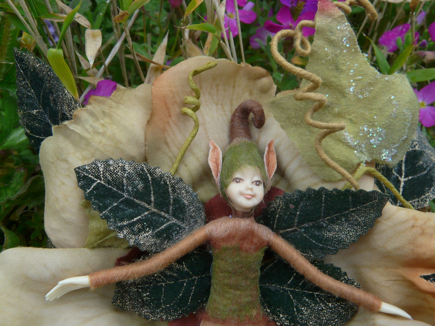 Flower Fairy Fascinator - Hat - Hair decoration
