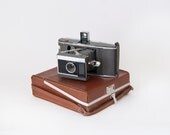 Polaroid Land Camera Model J66 with Carrying Case