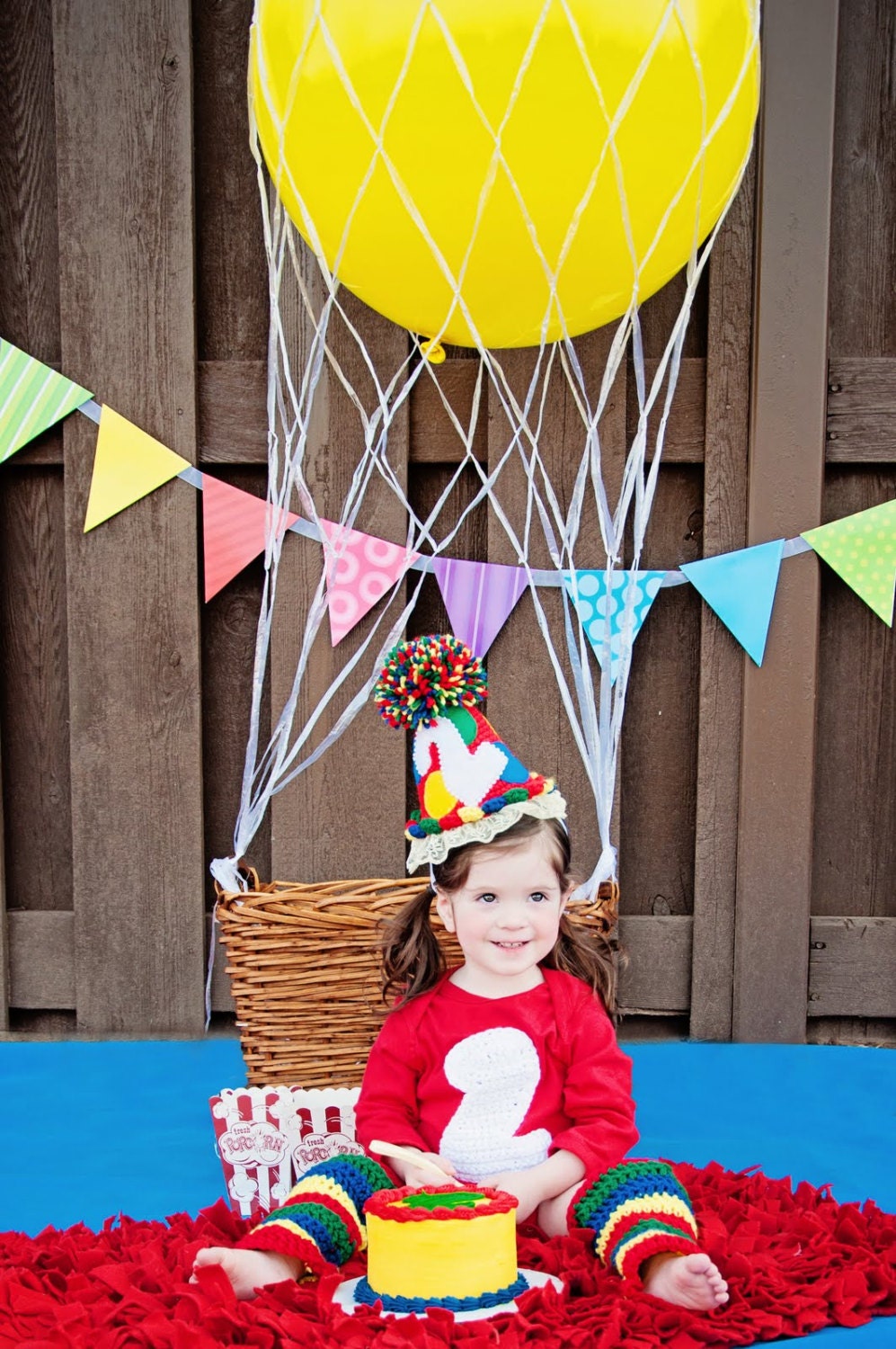 Birthday Girl Outfit, Circus Theme Hat & Leg Warmers Set, Baby Girl Bithday, 2nd Birthday, Photography Prop, Cake Smash