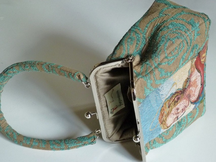 Handmade small St Mary kiss lock purse in retro style