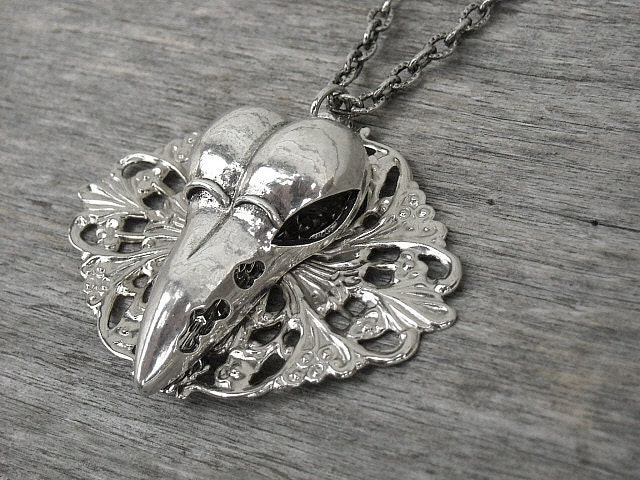 Bird Skull Necklace, Gothic Necklace, Raven Skull Necklace, Crow Skull Necklace, Skull Necklace, Gothic Jewelry, Bird Skull Jewelry,