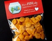 INSTANT DOWNLOAD - Printable Valentine Treat Bag Toppers - o - FISH - al Valentine's Day - Fish Il_170x135