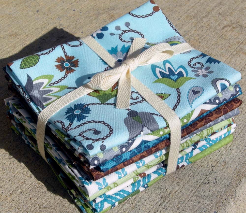 Stitch Organic Fat Quarter Bundle - Lagoon Palette