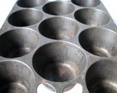 Vintage - Cast Iron - Muffin Pan