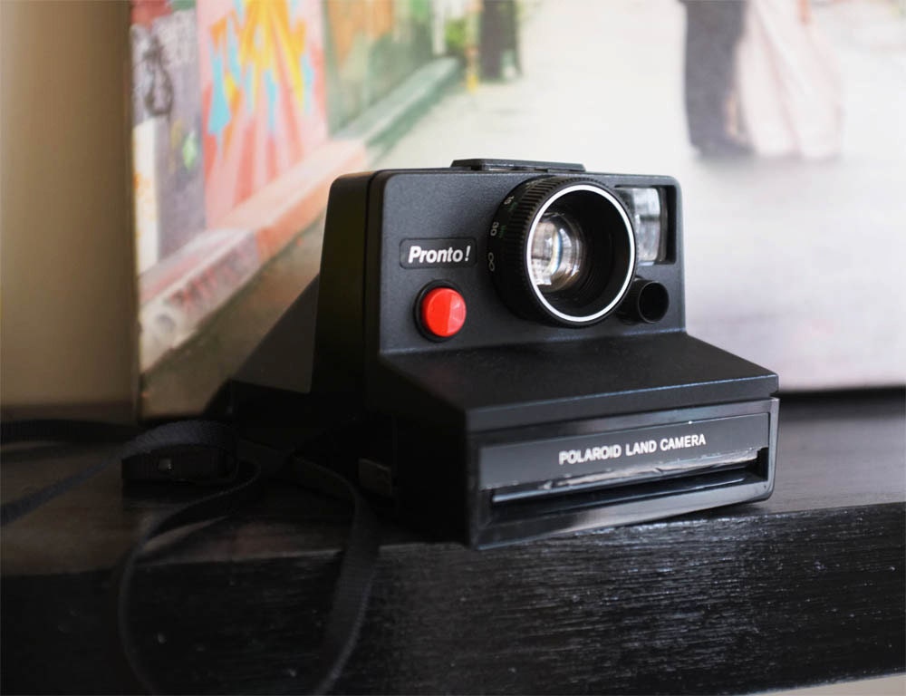 Vintage SX-70 Pronto Polaroid Camera