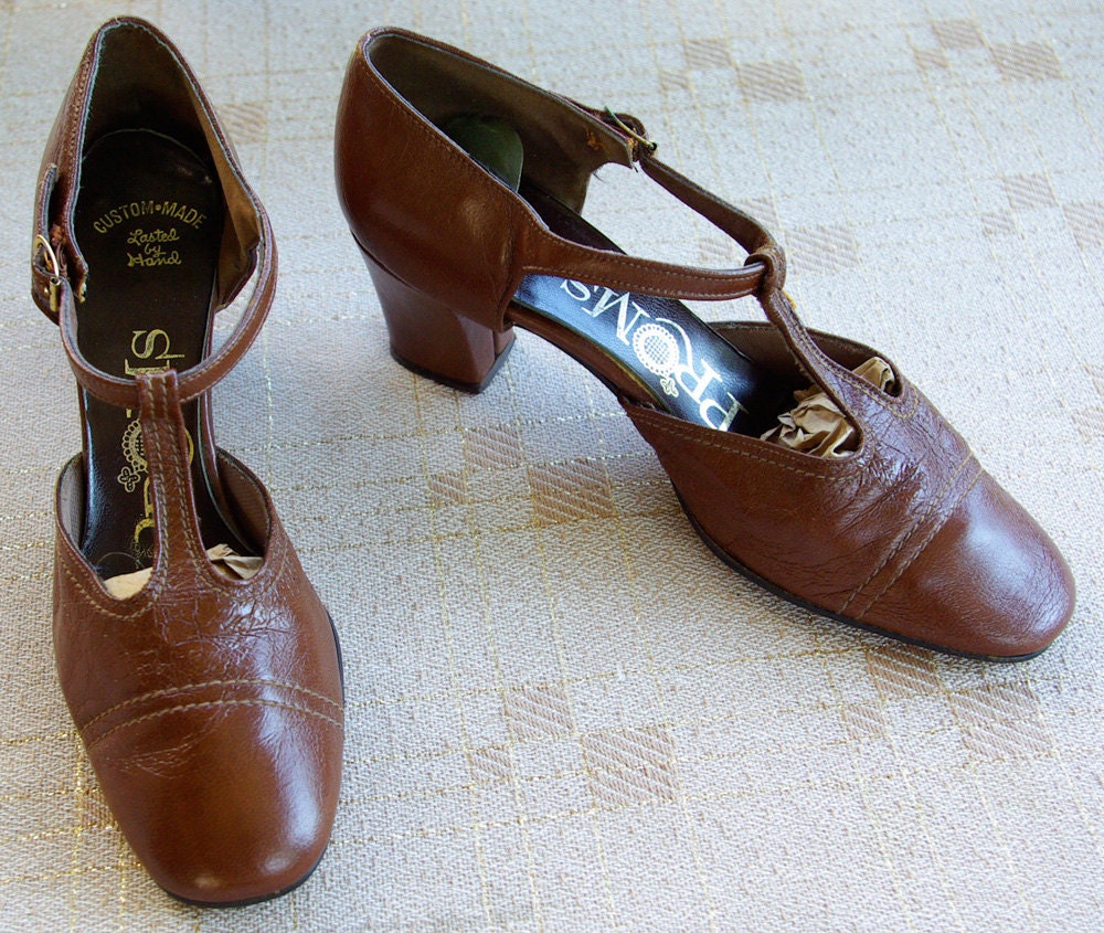 COFFEE 1960's Vintage Brown T Strap Pumps High Heels size 6.5 by PROMS Custom Made
