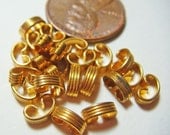 Brass Ribbed Bracelet Connectors for Filigree, Jump Rings, Jewelry etc. Lot of (50)  Vintage 6mm long jc bc3r MORE AVAILABLE
