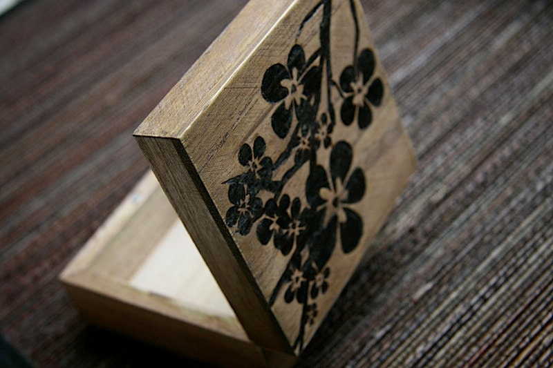 Nani Trinket Box - Special Walnut Stain