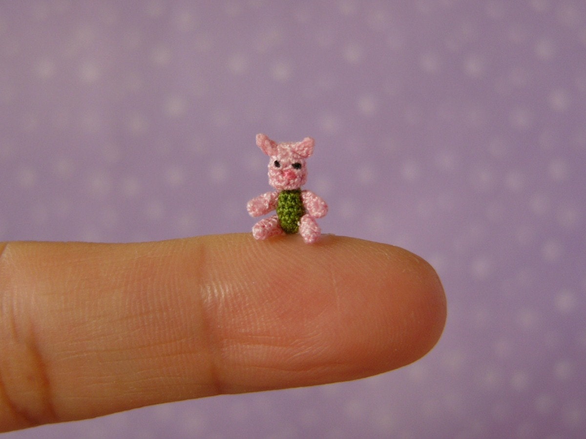 Muffa's - Micro Miniature Piglet - Pooh Friend - and House Roombox - Quarter Scale