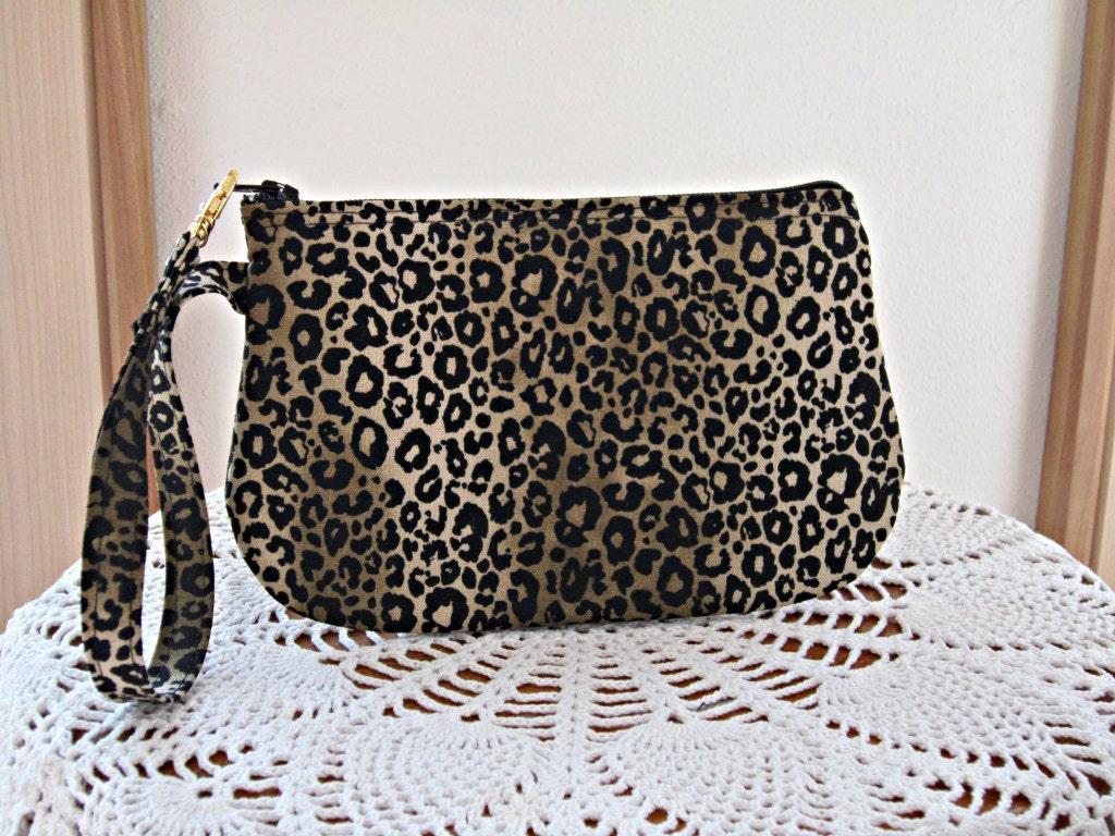 Leopard Animal Print Clutch Zipper Gadget Pouch Wristlet Smart Phone Bag