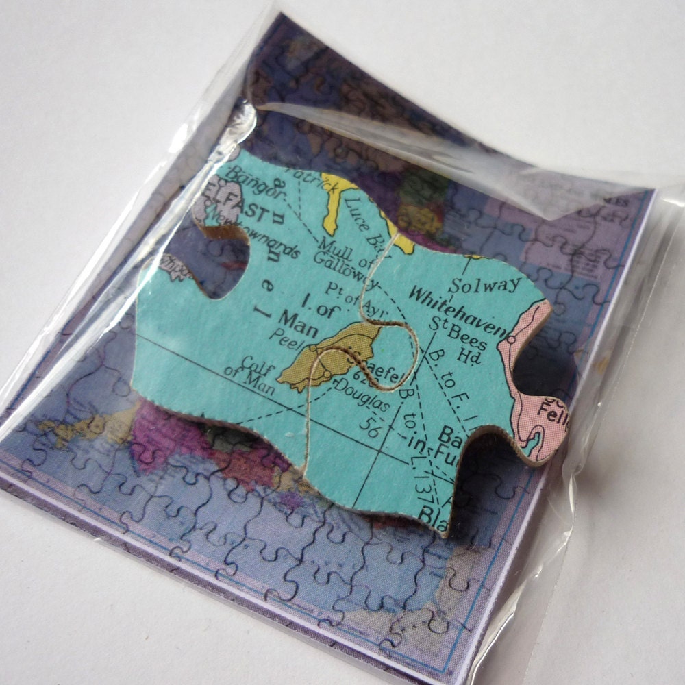 Isle of Man jigsaw brooch