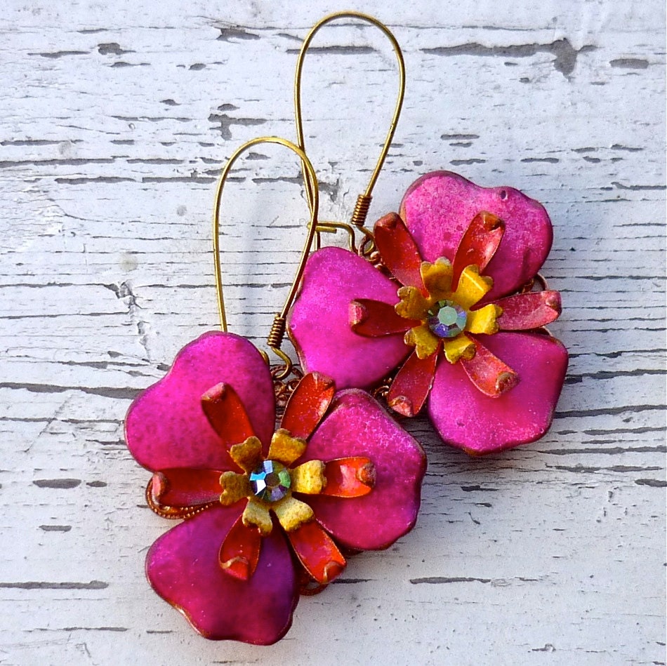 Spring Flingalinglings(BB)..  vintage flowers for your ears from wendy baker