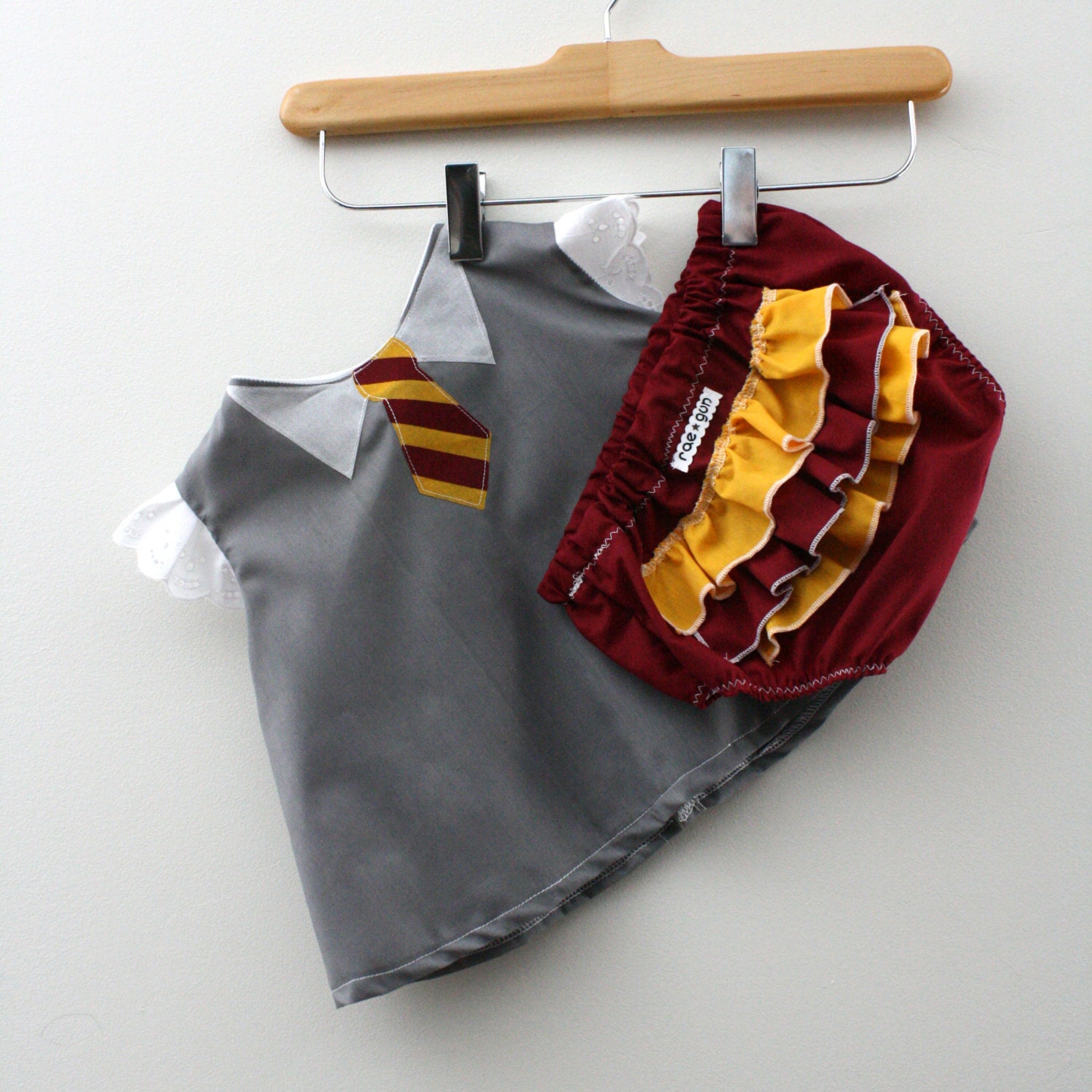 Hogwarts Gryffindor Student Costume - Swing Set - Shirt and Diaper Cover