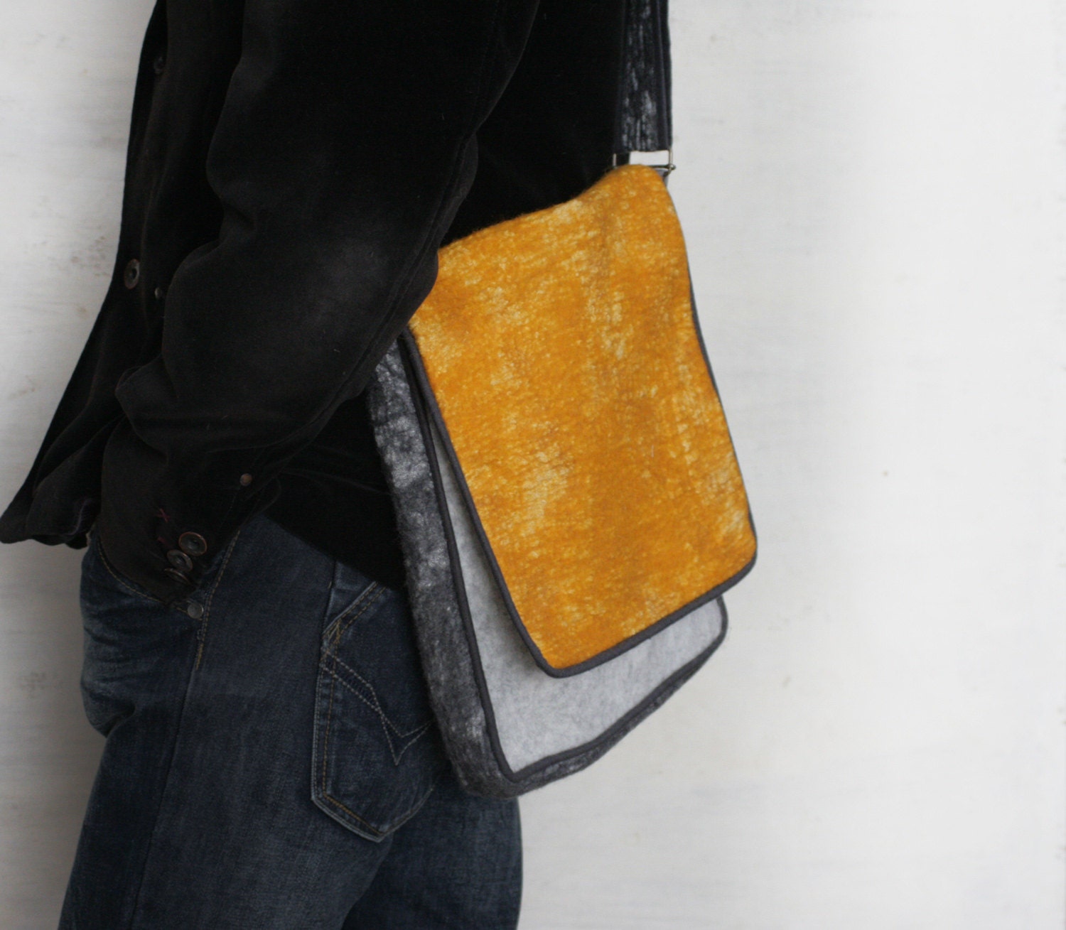 Stylish Amber Yellow Messenger Shoulder Felted Bag -- Hand felted wool -- Wearable Art