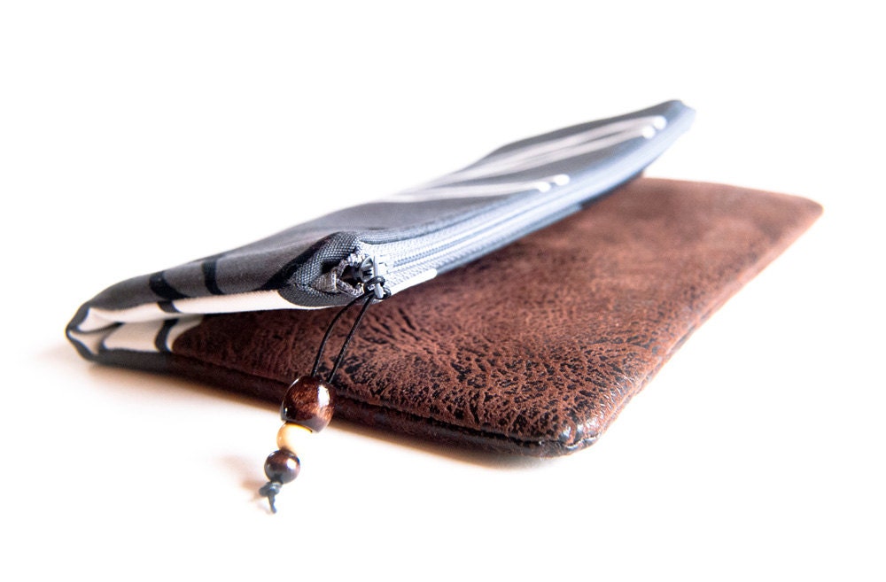 Foldover envelope Clutch Vegan Faux Leather iPad case Bridesmaid Gift Idea Fold over clutch Grey brown by Lolos
