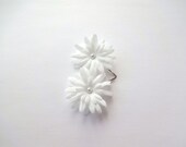 Bridal White Off Daises Hair Pins or Shoe Clips