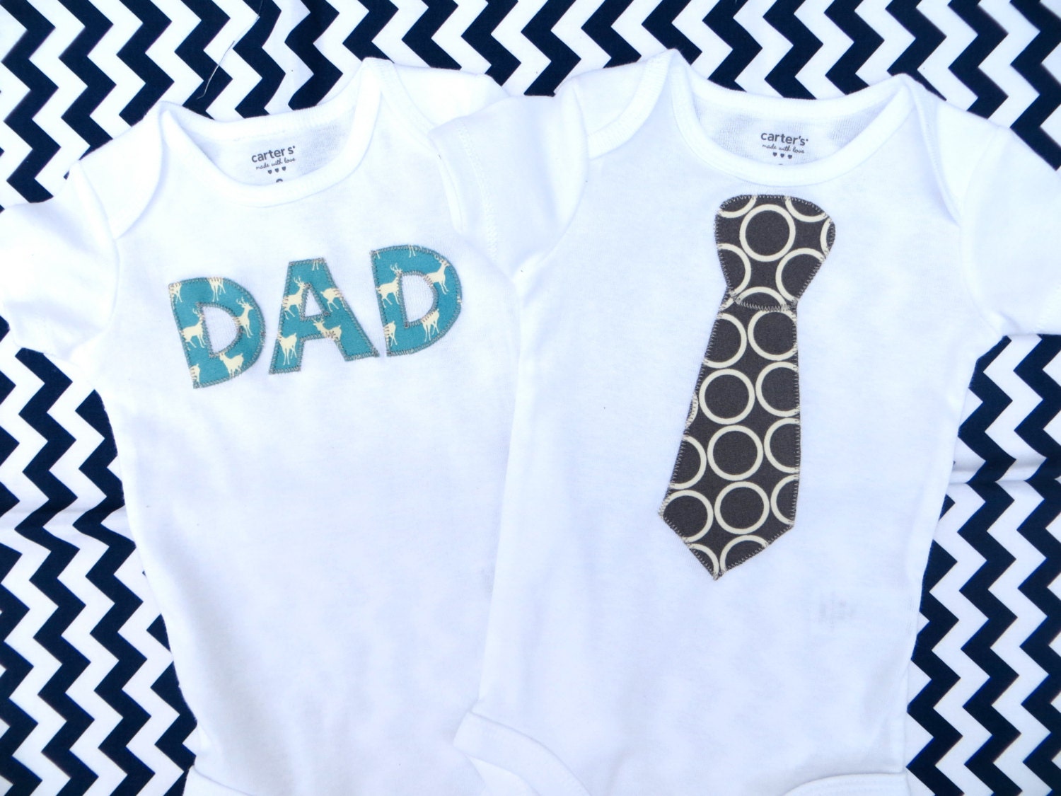 FAST SHIP Baby loves Daddy Set of 2 includes Deer DAD and Grey Circle Tie Onesie Bodysuit father day