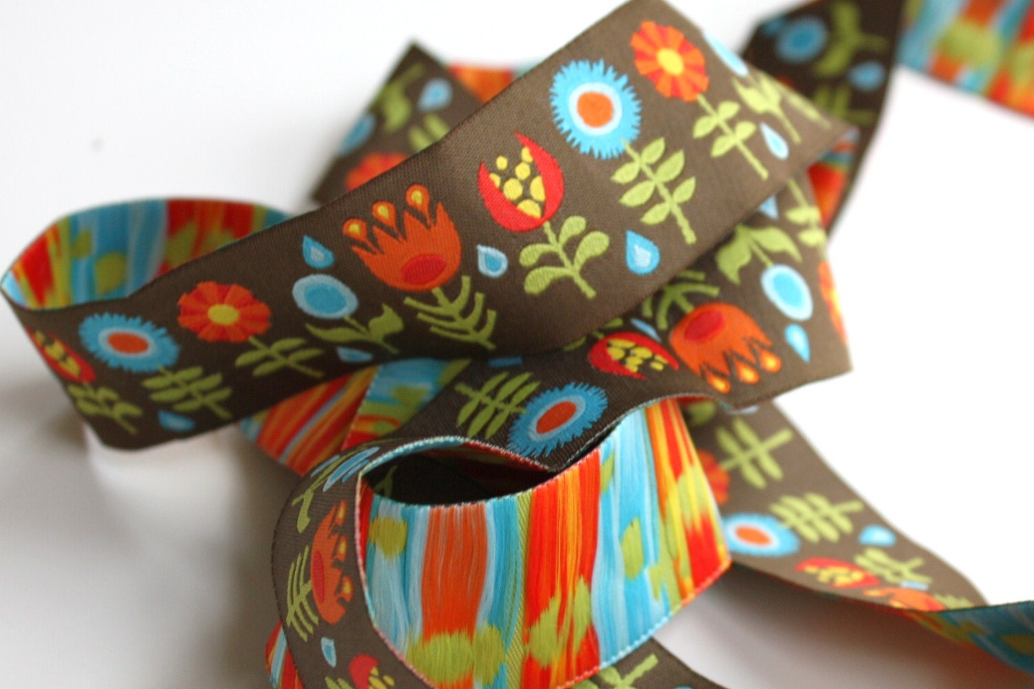 Jessica Jones RIBBON - 1 1/2 - Retro Flowers - Brown
