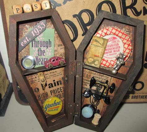 aLtErEd ArT ThE PaSt CoFFin sHaPed sHaDoW BoX tHeN OOAK HaUnTed DecOr 1953 lOOk