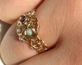 14k gold ring with opals and ruby, size 7.5