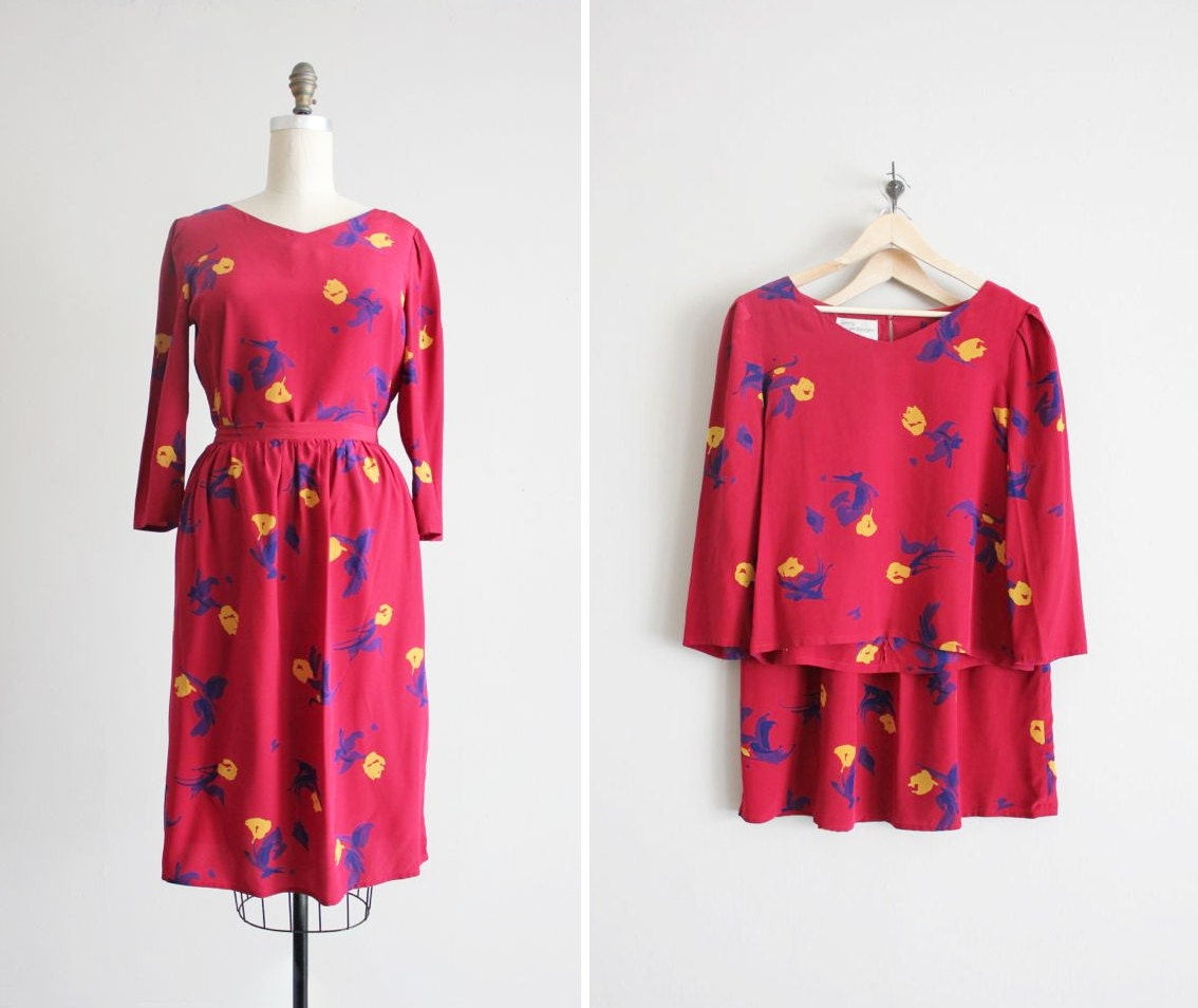 two piece outfit / red silk dress / printed silk