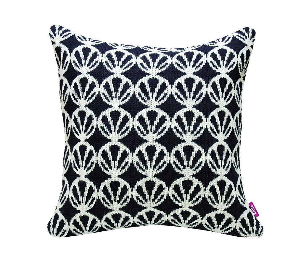 Knitted Pillow Cover - 18x18in/45x45cm - KAI - Navy