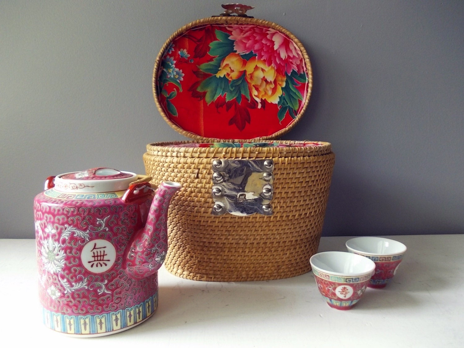 Vintage Chinese Tea Warmer Set : Tea Pot and Cups in Rattan Wicker Basket