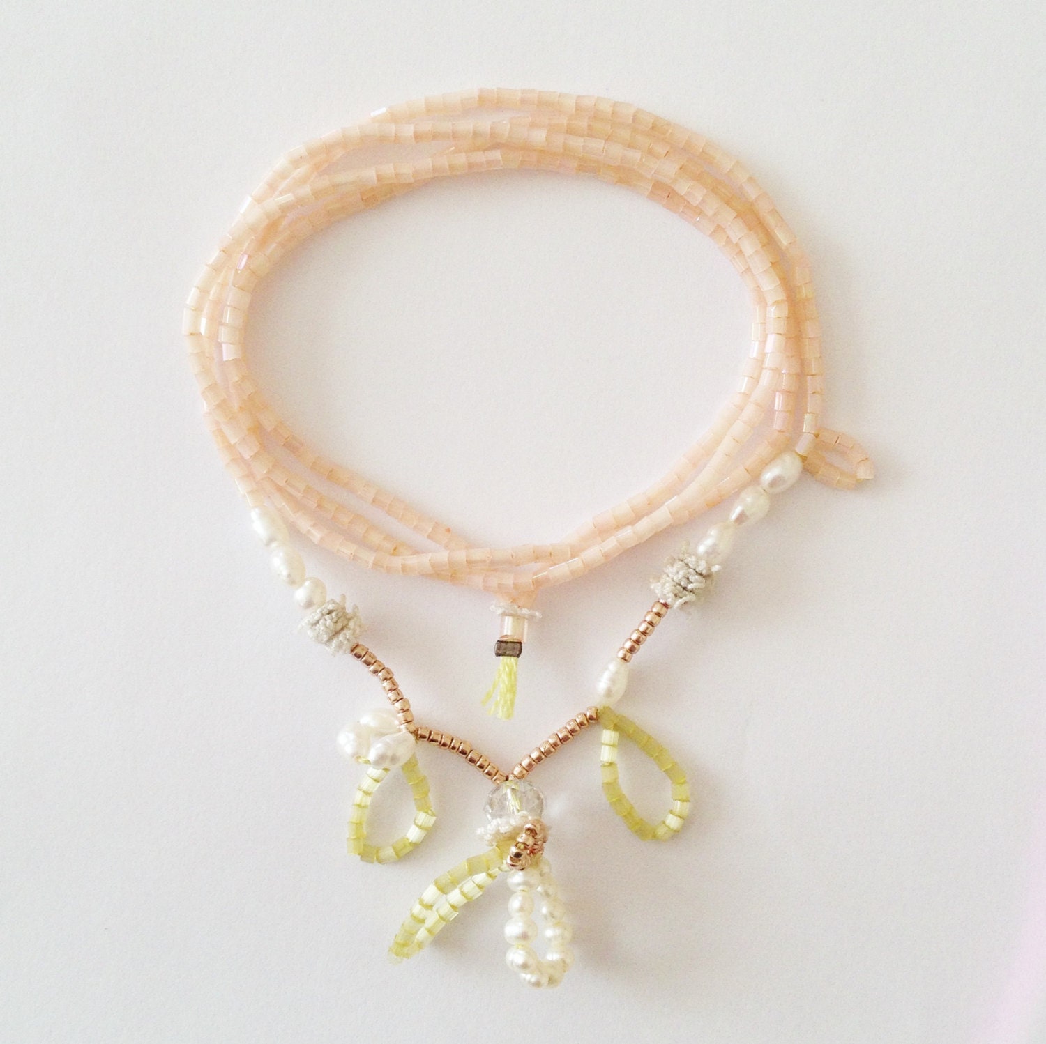ASTRID Beaded loops necklace