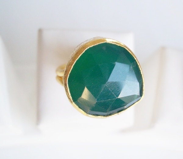Unique Green Jade ring