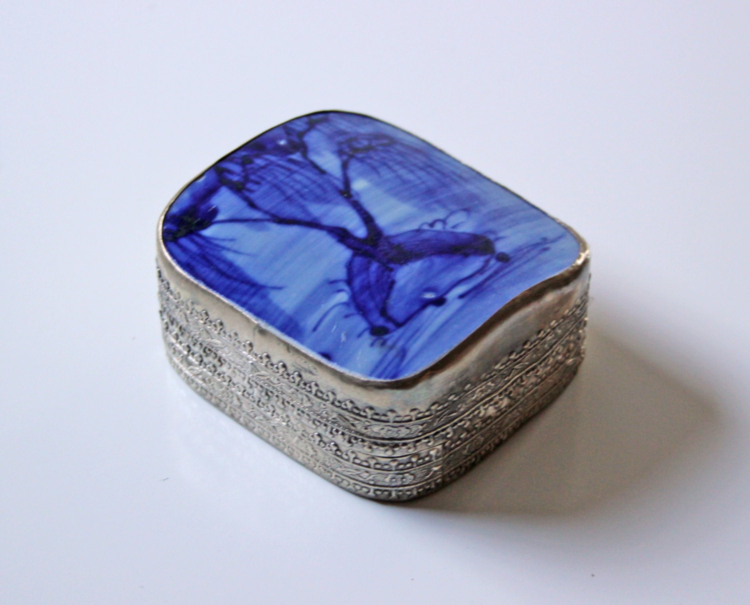 silver and porcelain trinket or vanity jewelry box II