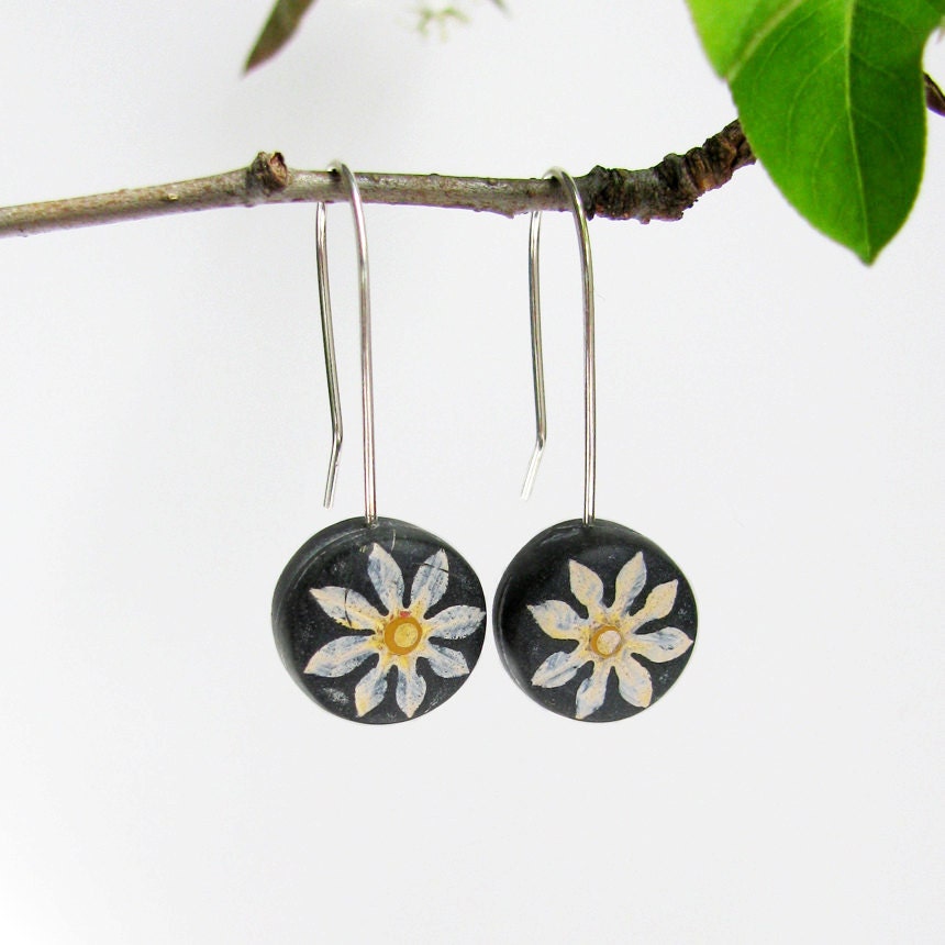 Daisy Earrings Rustic Slate Black Country Buttermilk Blossoms Sterling Silver