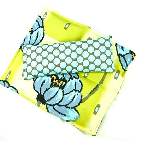 LUMBAR HEATING PAD: Mid-Size Back Relief Pack Set, Hot Cold Therapy, Microwavable,Reuseable, Heat Pack,Floral Blue Dots