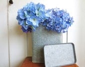 Rustic Beauty... Vintage Farmhouse Galvanized Zinc Metal Storage Bin with Lid Planter Vase
