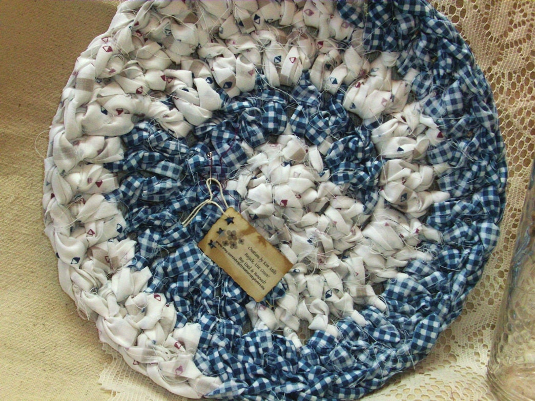 Cottage Chic Crocheted Rag Rug Trivet 10 inch Hot Pad Coaster Shabby Primitive "Gingham Check""