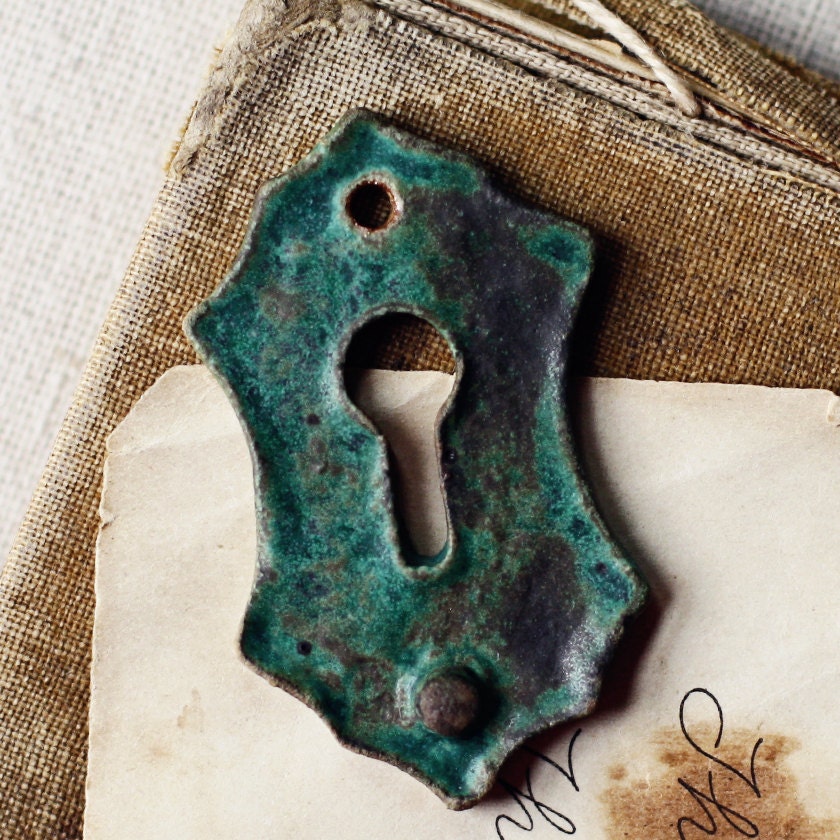 Copper patina keyhole- handmade focal pendant