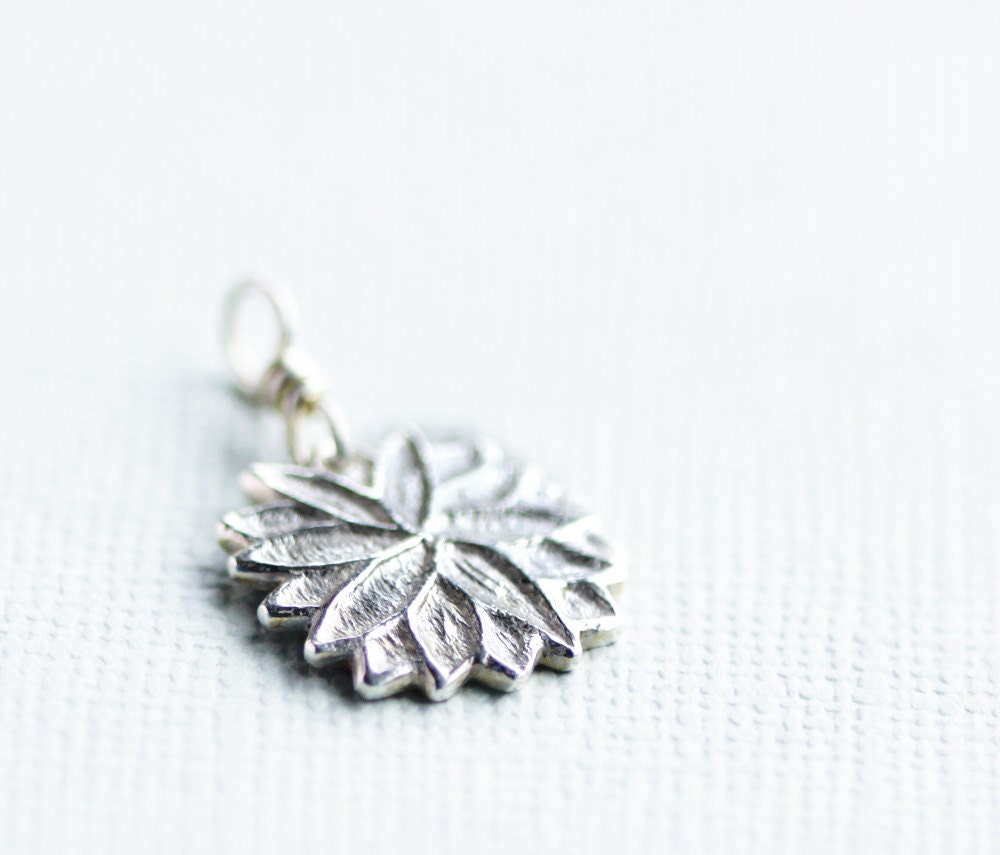 silver pendant, silver sunburst, fine silver jewellery, sunburst